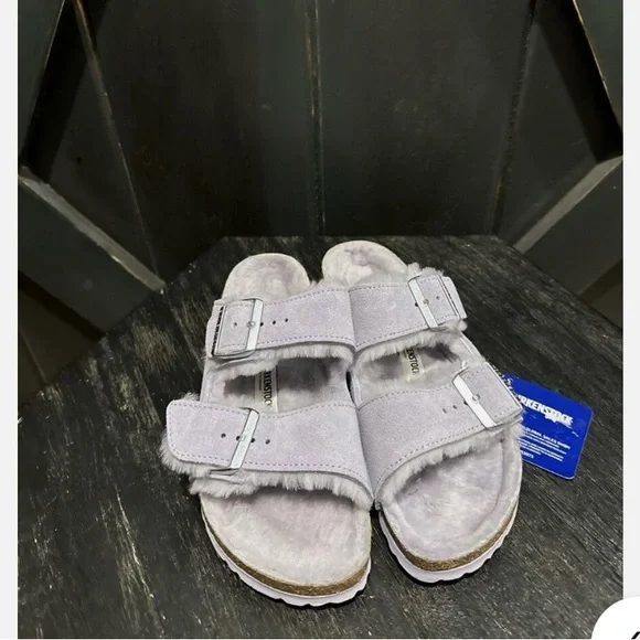 Birkenstock Purple Sandals with Adjustable Buckles and Cork Footbed fur lined - Picture 3 of 6